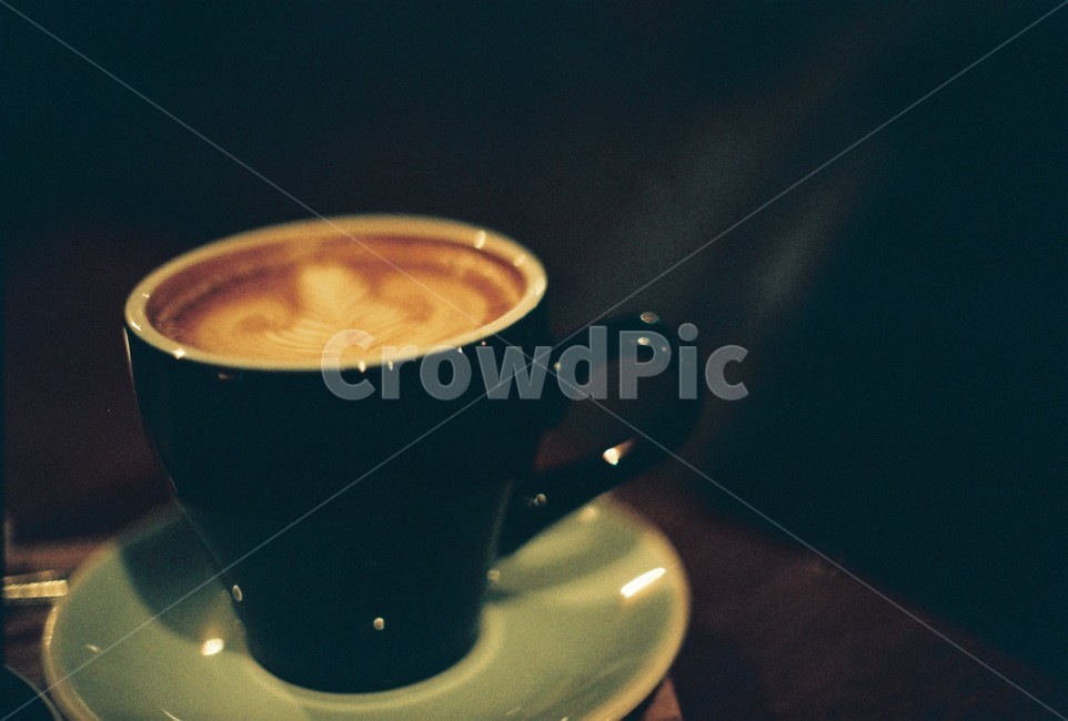 필름,필름카메라,아날로그,analog,filmcamera,film,감성,감성사진,커피,카페라떼,커피,카페,coffee,cafe,감성,sensible,feeling