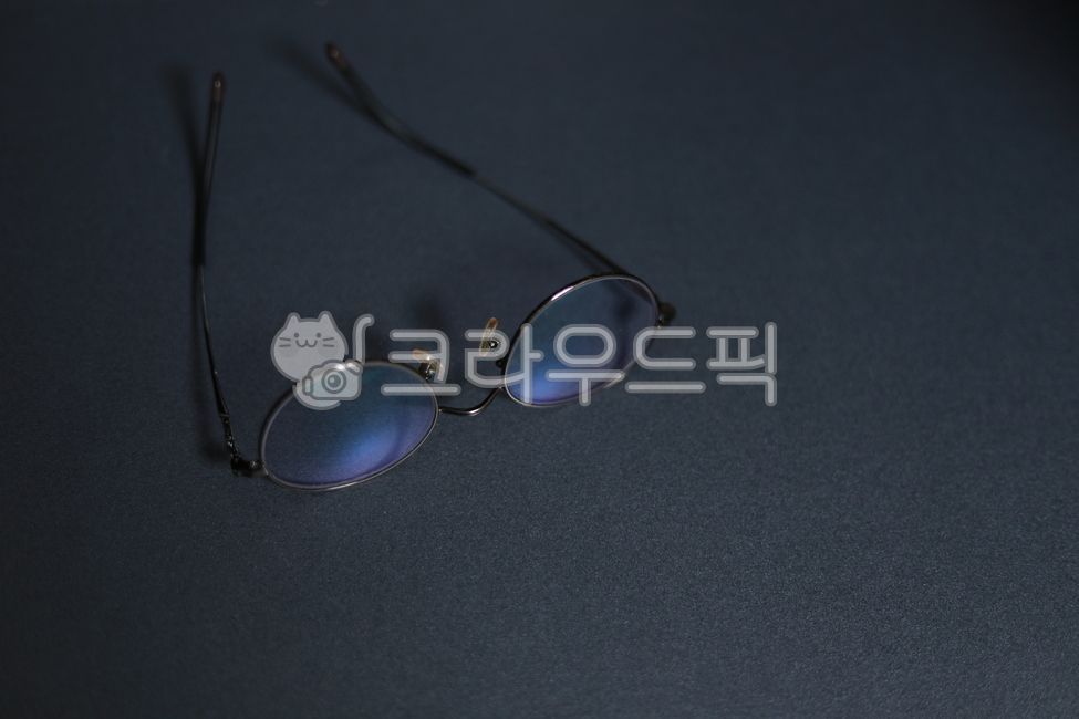 안경,돋보기,안경테,부속품,썬글라스,색안경,빛
