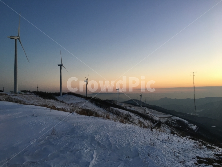 겨울,육백마지기,한겨울,취위평창,강릉,겨울,계절,winter,season,자연,풍경,nature,landscape,한국자연풍경,한국자연경관,korea nature landscape,산업,industry,industrial,에너지산업,energy industry,engine,엔진,machine,기계,motor,모터
