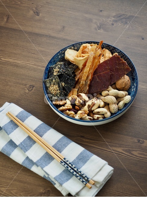 laver,laversnack,김,김과자,마른안주,아몬드,육포,호두,견과류,브라질너트,땅콩,쥐포,말린음식,음식,간식,drysnack,almond,beefjerky,walnut,nuts,brazilnut,peanut,rat,driedfood,food,snack,음식,식재료,요리,food,cook,meal,dishes,food reserves,디저트,간식,후식,dessert,snack