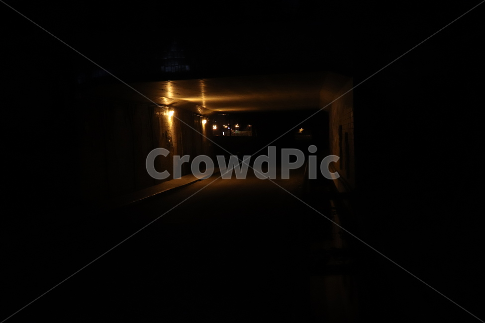 밤,달,야경,도시,경치,풍경,도로,굴다리,야경,밤,풍경,nightscape,night,landscape,corridor,복도