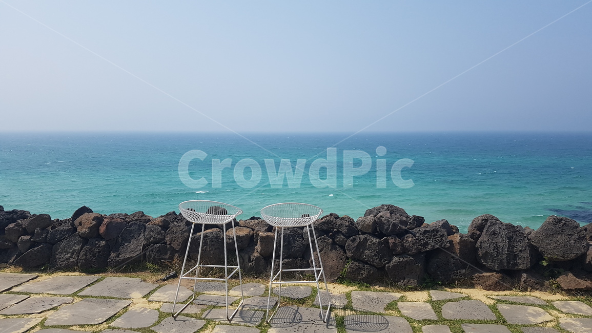 바다,파란,돌담,자연,의자,하늘,제주도,jeju,jeju island,promontory,곶,outdoors,옥외,sea,water,물,nature,ocean,대양,land,땅