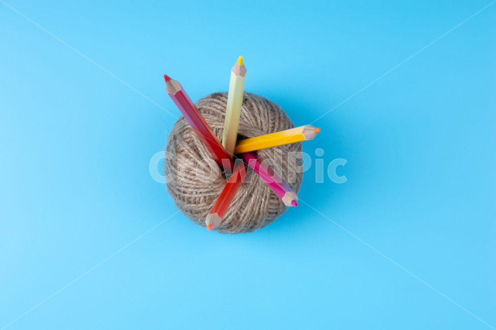 색연필,연필,color,미술용품,학용품,사무용품,필기도구,도구,학용품,문구류,사무용품,school supplies,stationery,office supplies