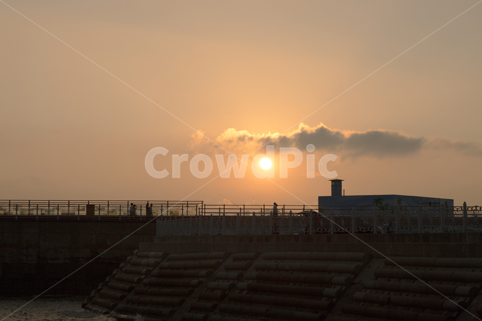 월미도,저녁,일몰,계단,등대,wolmido,dinner,sunset,stairs,lighthouse,sea,abreakwater,flare,플레어,light,빛,자연,outdoors,nature,옥외