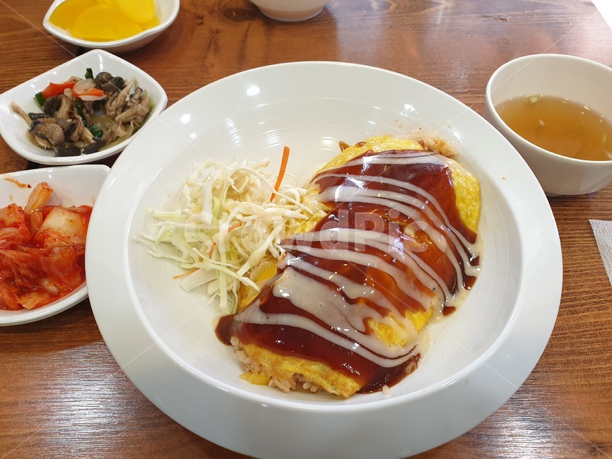 오므라이스,식사,요리,레시피,메뉴,음식,반찬,food,omeletrice,소스,맛있는,cook,그릇,접시,맛집,recipe,음식,식재료,요리,food,cook,meal,dishes,food reserves