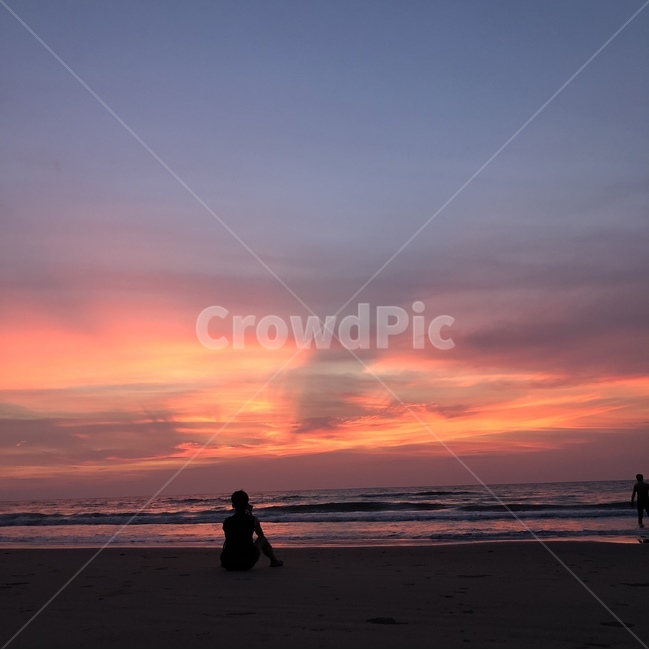 하늘,sunset,노을,일몰,바다,감성,감성사진,sky,코타키나발루,갬성,구름,cloud,자연,풍경,nature,landscape,인물실루엣,사람실루엣,character silhouette,human silhouette,person,사람,human,인간,silhouette,실루엣,outdoors,옥외,dusk,황혼,dawn,새벽,red sky,붉은 하늘