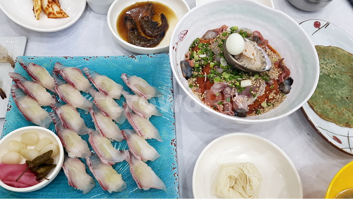 음식,회,물회,전복,바다,음식,식재료,요리,food,cook,meal,dishes,food reserves,수산물,해산물,fishery products,seafood