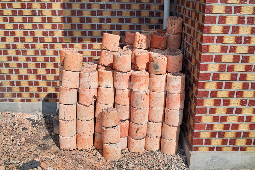 brick,벽돌,시골,시골집,동네,겨울,난방,연탄,연탄재,winter,country,heating,briquette,coal,coalbriquette,겨울,계절,winter,season