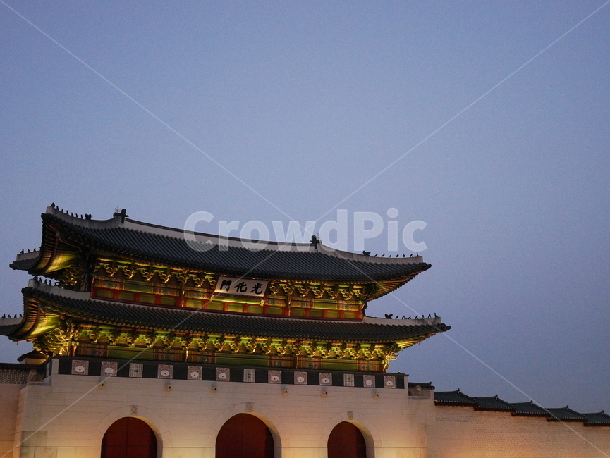 겨울,광화문,서울,밤,하늘,야경,밤,풍경,nightscape,night,landscape,한국전통,한국문화,korean traditional,korean culture,랜드마크,landmark,tourist attraction,한국랜드마크,한국관광지,한국명소,korea landmark,korea tourist attraction,건축물,건물외관,exterior,building,structure,architecture,construction,건물,pagoda,탑,shrine,신사,worship,예배
