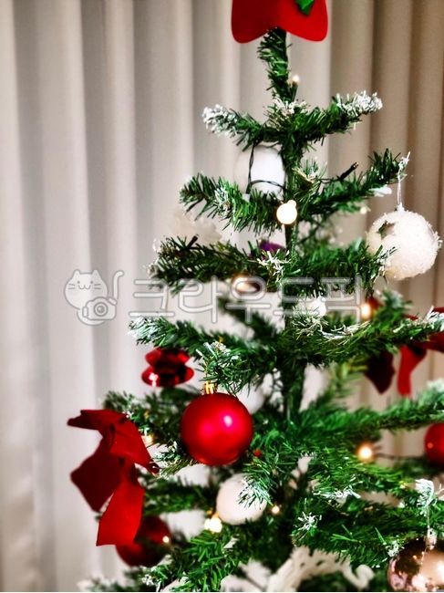 Christmas tree ornaments,Christmas decorations,white christmas,yearend party,tree,christmas,Yearend,christmasdecorations,home party