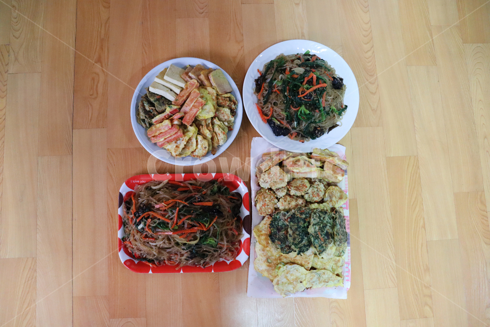 명절음식,명절상차림,전,부침개,잡채,추석,설,설날,음식,음식,식재료,요리,food,cook,meal,dishes,food reserves