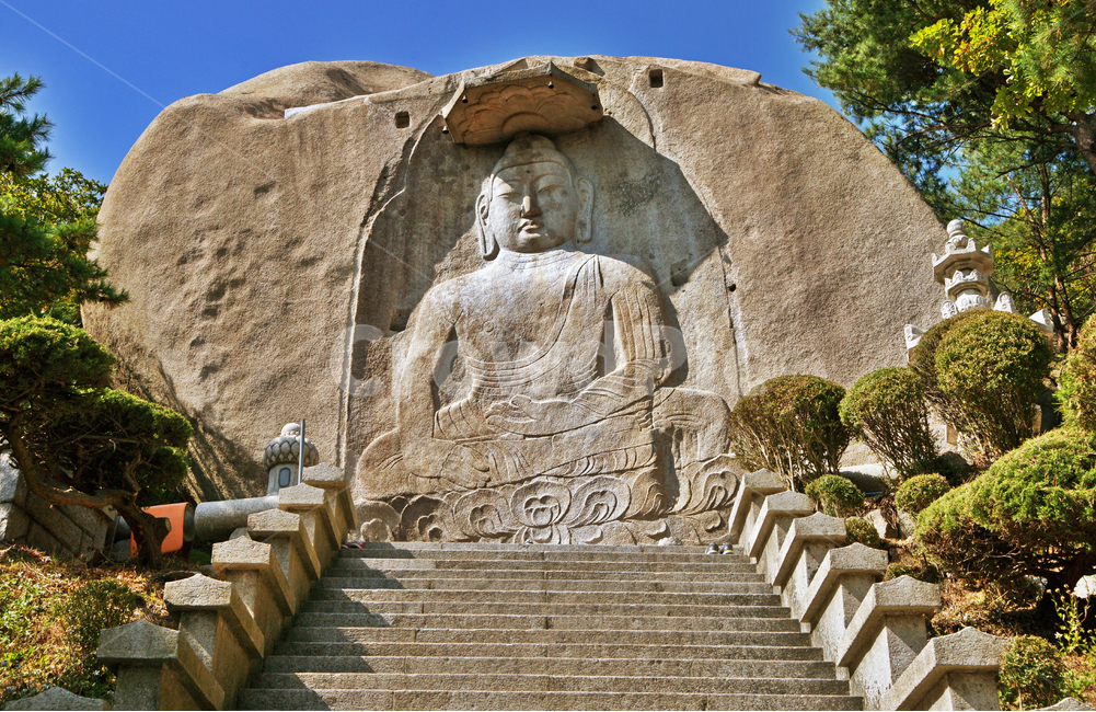 승가사,삼각산,마애여래좌상,고려시대,보물제215호,마애불,천개석,석가모니,항마촉지인