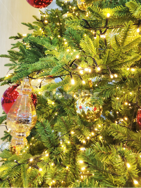 크리스마스,트리,장식,데코,christmas,ornament,tree,나무,메리크리스마스,성탄절,merry christmas,사물,물건,오브젝트,thing,object,matter