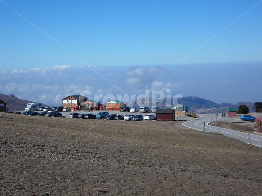 스페인,시에라네바다,씨에라네바다,주차장,트레킹,구름,자동차,상점,spain,sierra,nevada,parkinglot,stores,cloud,andalusia,scenic,mountain,자연,nature,옥외,outdoors,road,도로