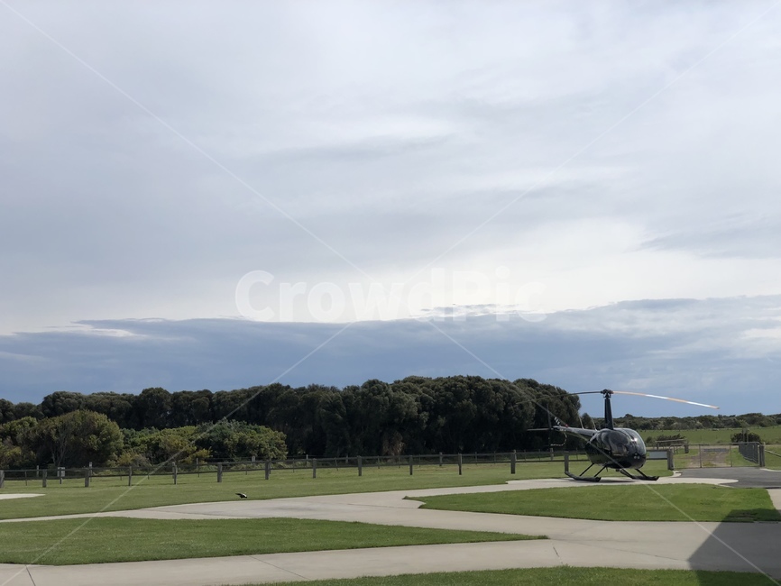 Helicopter,helicopter,aircraft,traffic,transportation,vehicle