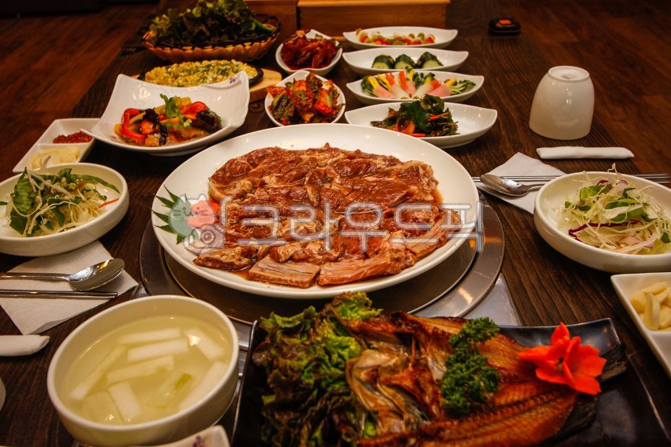 food,음식,meal,양념구이,갈비,돼지갈비,돼지양념구이,음식,식재료,요리,food,cook,meal,dishes,food reserves