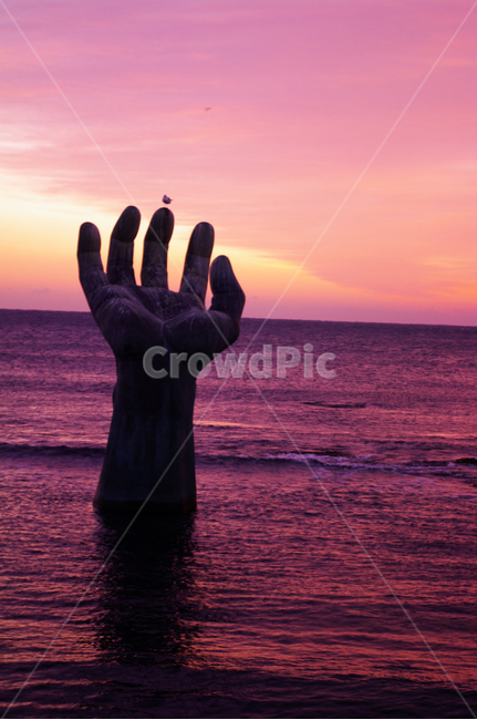 바다,하늘,구름,풍경,해맞이,일출,sunrise,호미곶,상생의손,랜드마크,landmark,랜드마크,landmark,tourist attraction,한국랜드마크,한국관광지,한국명소,korea landmark,korea tourist attraction