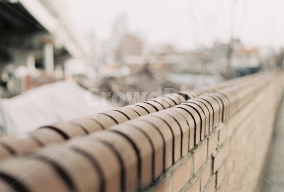 필름카메라,벽돌,지하철,담장,감성,건축물,건물외관,exterior,building,structure,architecture,construction