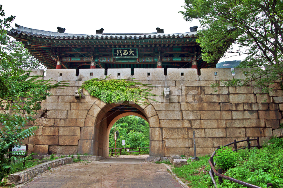 대서문,북한산,북한산성,성문,조선시대,홍예문,누혈,초루,총안,여장,정문