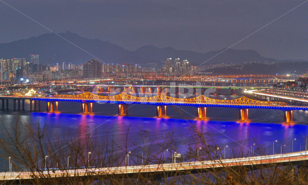 동호대교,도심야경,강변북로,한강,매봉산,강남,야경,불빛,조명,야경,밤,풍경,nightscape,night,landscape