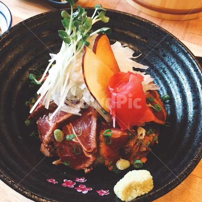 식품,dish,요리,meal,식사,덮밥,음식,일본요리,food,밥,그릇,고기덮밥,혼밥,음식,식재료,요리,food,cook,meal,dishes,food reserves