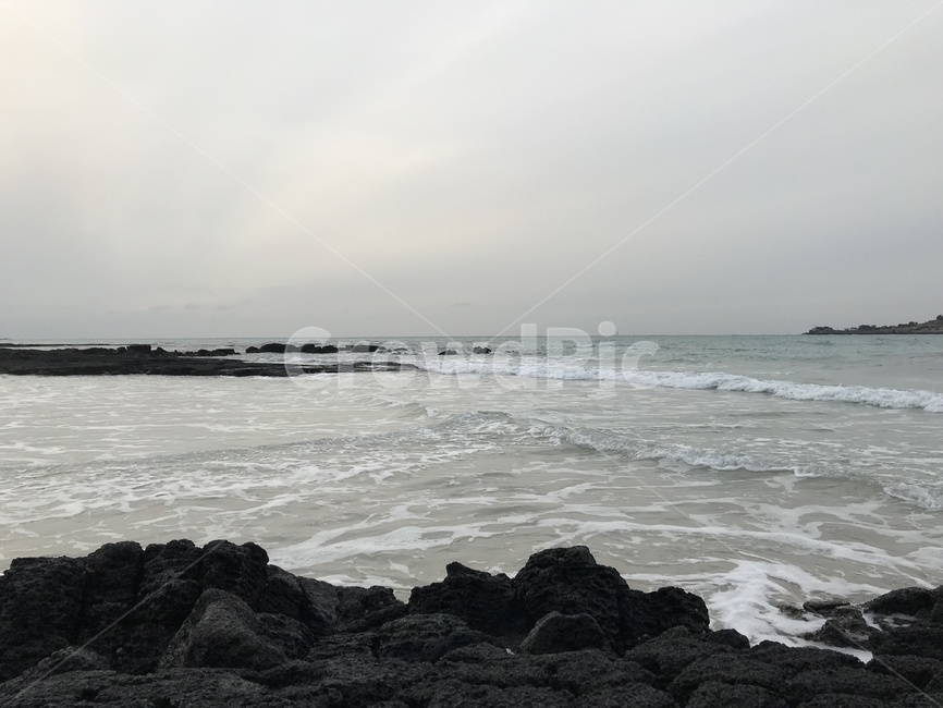 제주도,협제해수욕장,파도,감성사진,제주,자연,풍경,nature,landscape,outdoors,옥외,water,물,ocean,대양,sea,바다,sea waves