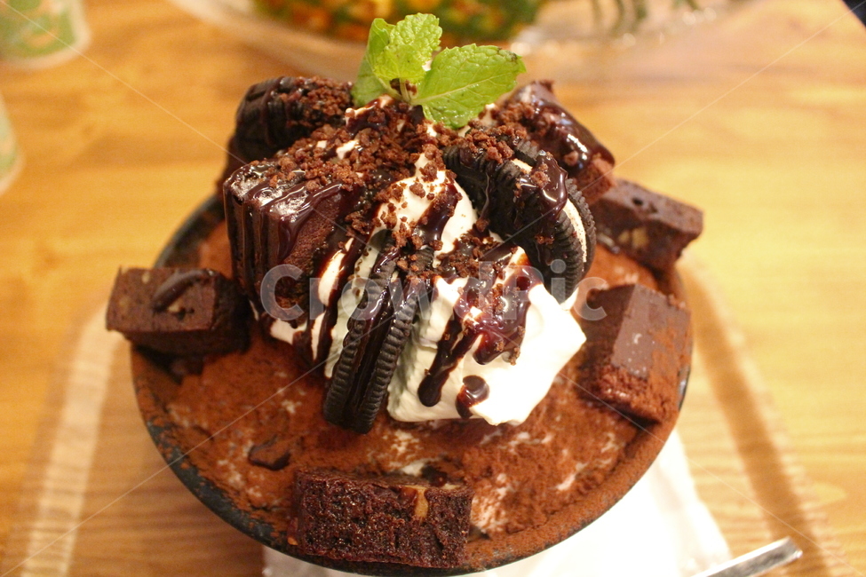 카페,브라우니,우유빙수,초코빙수,여름,디저트,간식,후식,dessert,snack