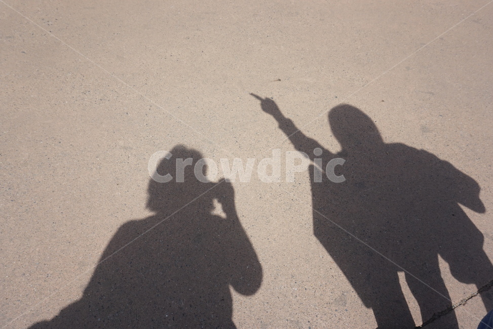 그림자,바닥,shadow,women,콘크리트,여자,사람,인물,인간,human,person,인물실루엣,사람실루엣,character silhouette,human silhouette,outdoors,옥외,nature,자연,sand,모래