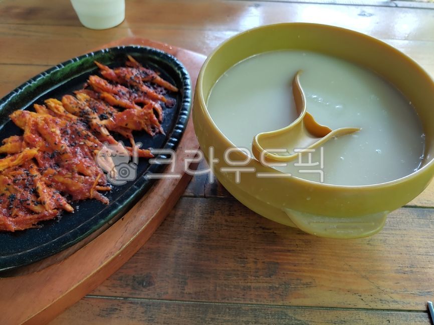 막걸리,안주,더덕구이,한국음식,술,음식,더덕,탁주