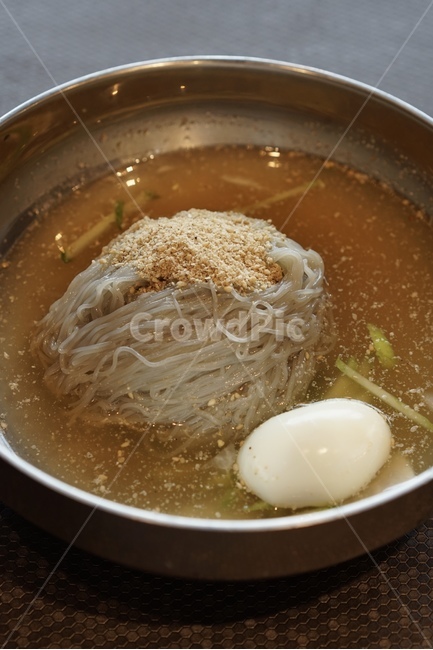 냉면,여름,면요리,국수,한식,음식,요리,음식,식재료,요리,food,cook,meal,dishes,food reserves,면류,면요리,noodles,한식,한국음식,한국요리,korean food,korean dishes,korean meal,korean cook