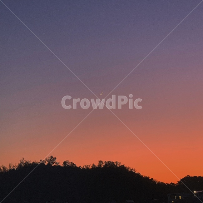 연희동,달,하늘,sky,moon,nature,황혼,pink,purple,twilight,자연,산,핑크하늘,핑크빛,초승달,황홀,가을저녁,가을,가을하늘,mood,분위기,무드,감성사진,감성,자연,풍경,nature,landscape