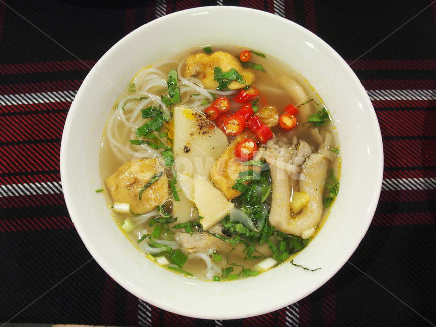 채식,비건쌀국수,베트남비건,채식쌀국수,veganfood,asianfood,쌀국수,hanoi,채소쌀국수,vegetarianfood,vegetarian,vegan,vietnamesefood,veganrestaurant,veganricenoodle,하노이,베트남,ricenoodle,eat,tasty,asianmeal,cuisine,delicious,vegetable,veganpho,bowl,사발,food,음식,meal,식사,dish,요리,음식,식재료,요리,food,cook,meal,dishes,food reserves