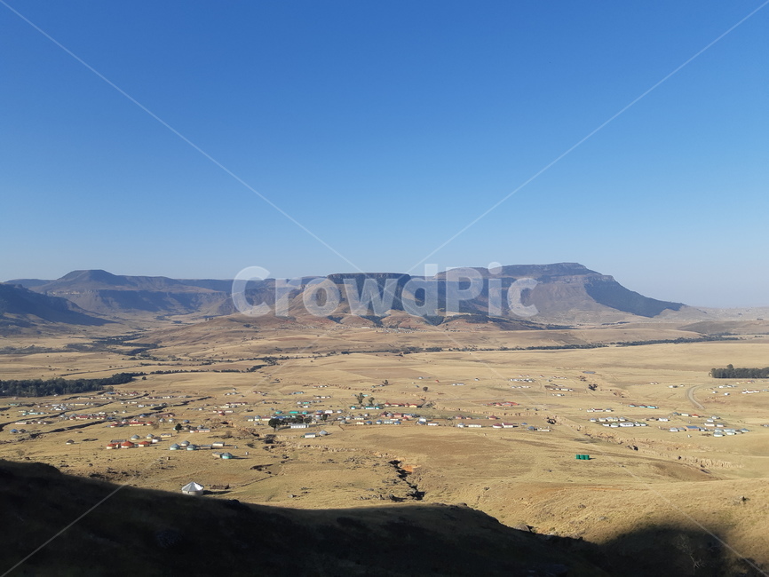nature,자연,outdoors,옥외,scenery,plateau,고원,산,하늘,풍경,바탕,바탕화면,한적,mountain,sky,아프리카,africa,마을,home