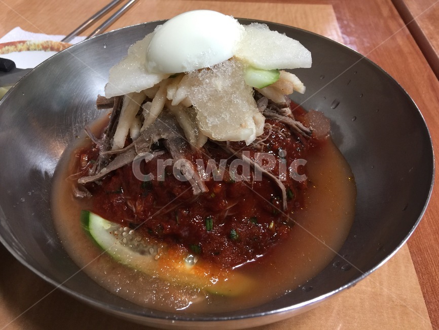 냉면,비빔,한식,여름,음식,매운,다대기,차가운,면,noodle,koreanfood,summer,yummy,spicy