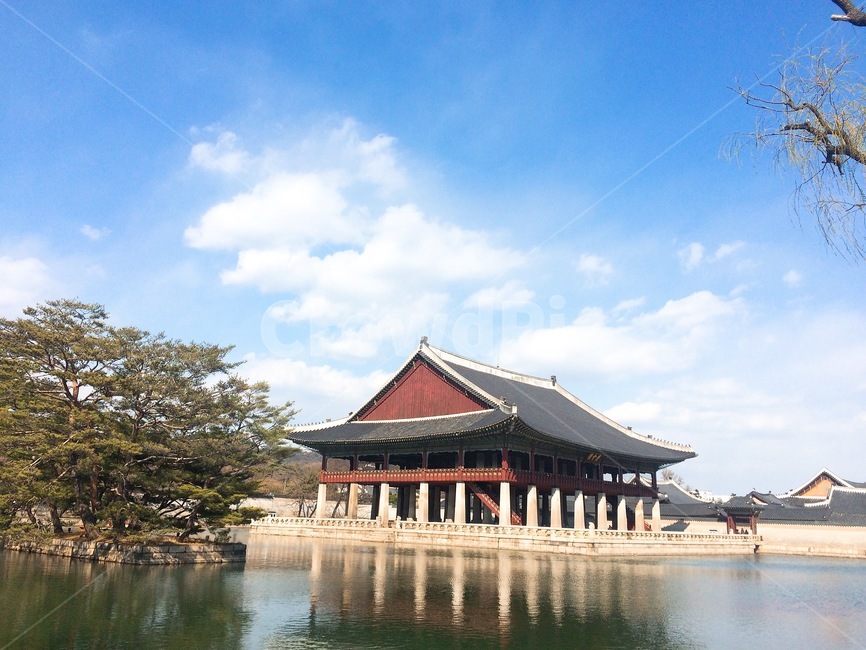 경복궁,경회루,서울,지붕,고궁,palace,kyeongbokgung,연못,ponds