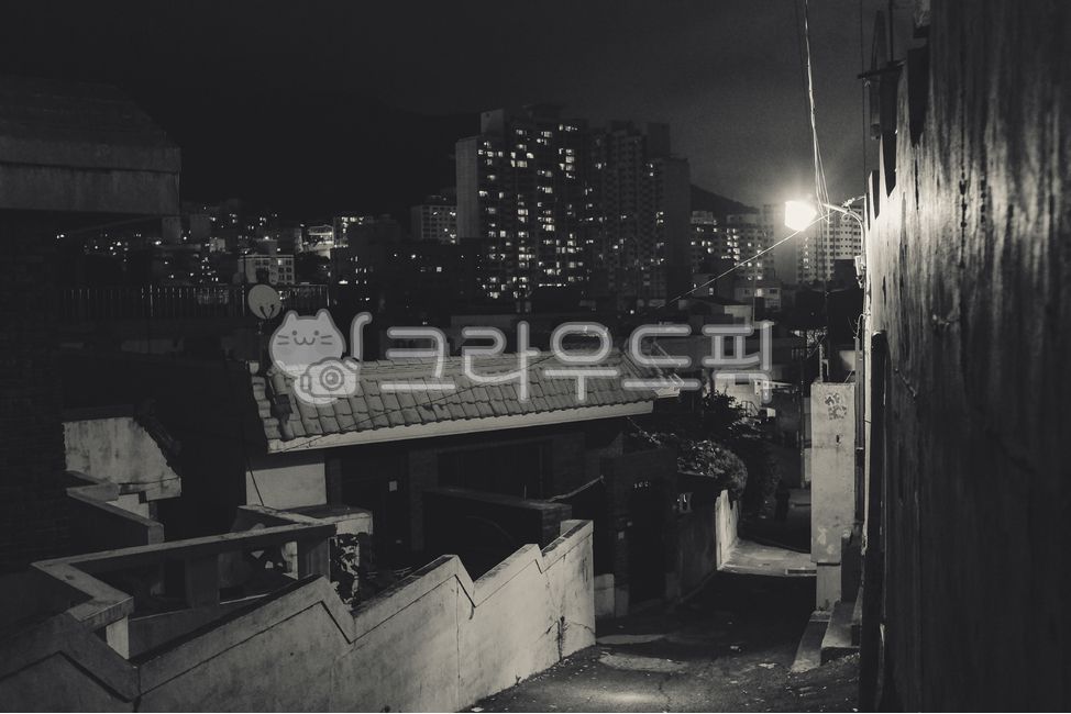 redevelopment,development,Street lights,old,stairs,night,retro,old days,loneliness,old neighborhood,railings,emotion,vintage,gloomy,demolition,neighborhood,alley,alleyway,evening,lights