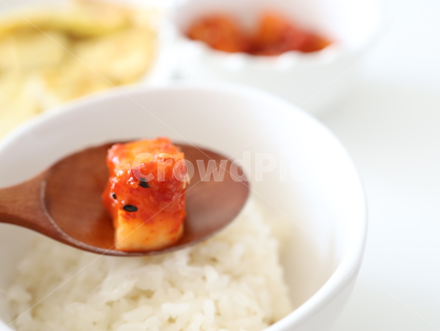 깍두기,무,김치,kimchi,김장,반찬,음식,food,매콤한,매운,음식,식재료,요리,food,cook,meal,dishes,food reserves
