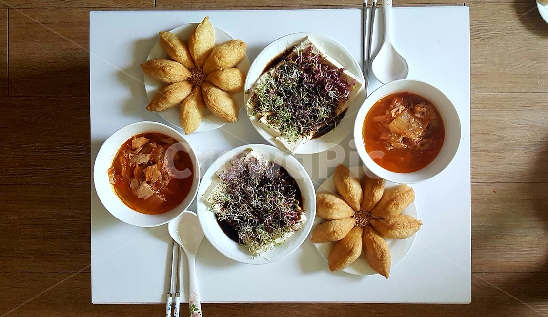 유부초밥,밥상,신혼,요리,음식,식탁,food,음식,식재료,요리,food,cook,meal,dishes,food reserves,한식,한국음식,한국요리,korean food,korean dishes,korean meal,korean cook