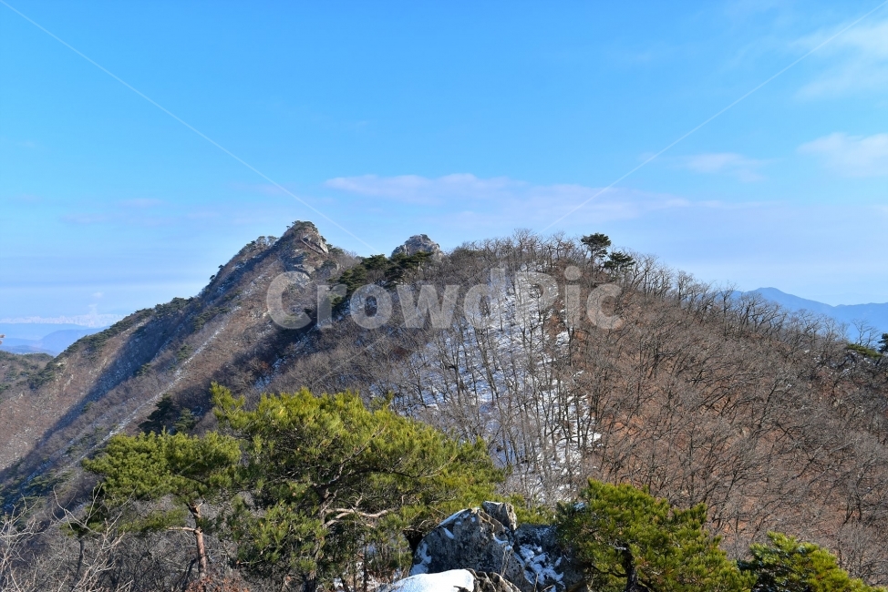 계룡산,국립공원,겨울,풍경,설경,산행,Korea,Nationa,Park,눈풍경,눈,자연,스포츠,등산,nature,snow,느낌,아름다운,신비로운,경이로운,다큐,필,힐링,명산landscape,winter,season,자연성릉,암릉,능선,비경,겨울,계절,winter,season,자연,풍경,nature,landscape,한국자연풍경,한국자연경관,korea nature landscape,outdoors,옥외
