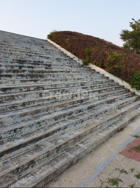 계단,오래된,오래된계단,낡은계단,stair