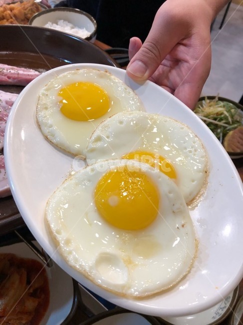 반숙,후라이,달걀후라이,반숙후라이,계란후라이,달걀프라이,프라이,반찬,달걀,계란