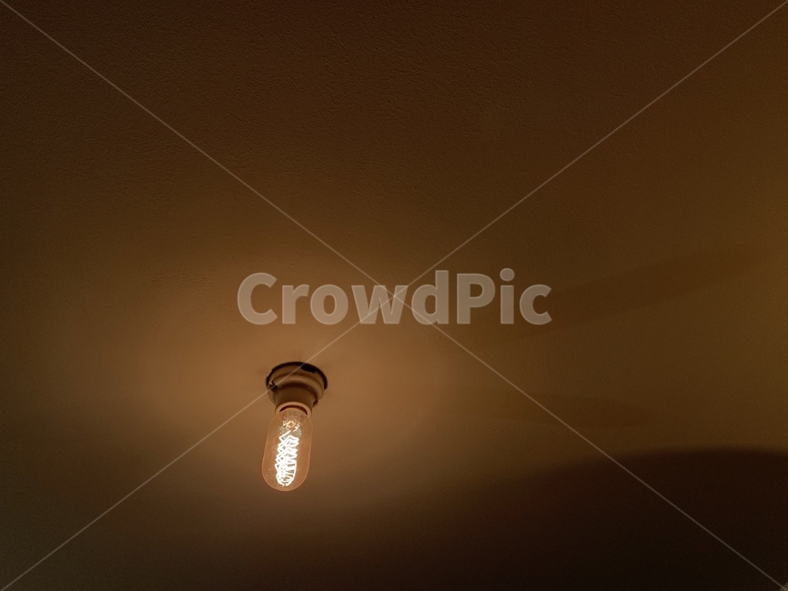 architecture,background,dark,decoration,design,equipment,light,metal,old,vintage,wall,빛,전구,텅스텐,인테리어,벽,천장,전등,노랑,금색,인테리어,실내디자인,interior design