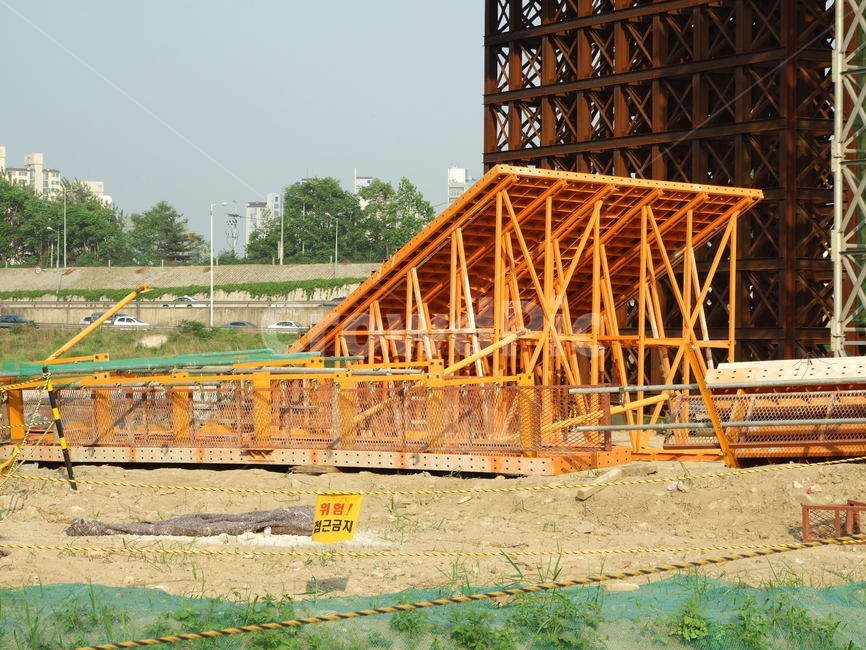 교각,공사현장,다리,철구조물,다리시공,산업,industry,industrial,건설업,건축업,construction industry,건축물,건물외관,exterior,building,structure,architecture,construction