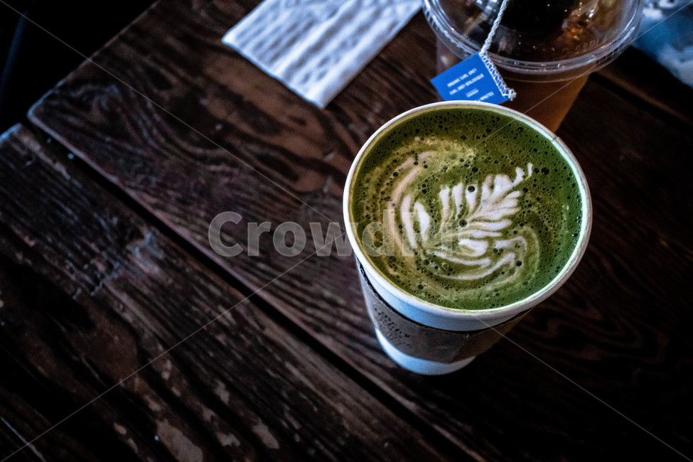 라떼아트,카페,그린티,나무,디테일,감성,풀잎,커피,카페,coffee,cafe,감성,sensible,feeling