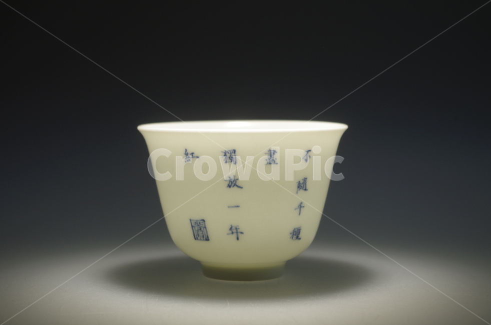 중국도자기,청대자기,강희오채,두채,12화신배,예술,art,사물,물건,오브젝트,thing,object,matter
