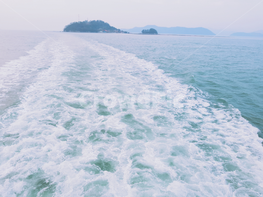 바다,파도,하늘,산,힐링,자연,풍경,nature,landscape,outdoors,옥외,water,물,ocean,대양,sea,land,땅,shoreline,해안선