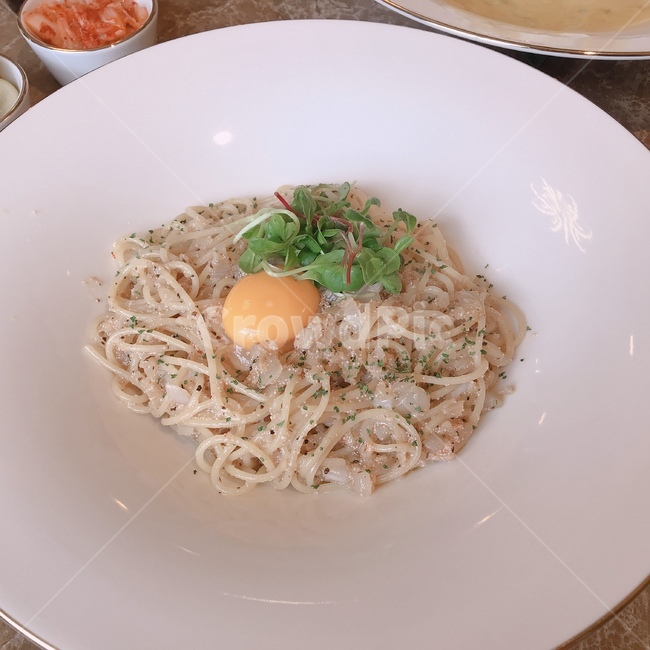 파스타,스파게티,오일,이탈리안,음식,계란,노른자,오리지널,명란,플레이트,데이트,파슬리,푸드,디쉬