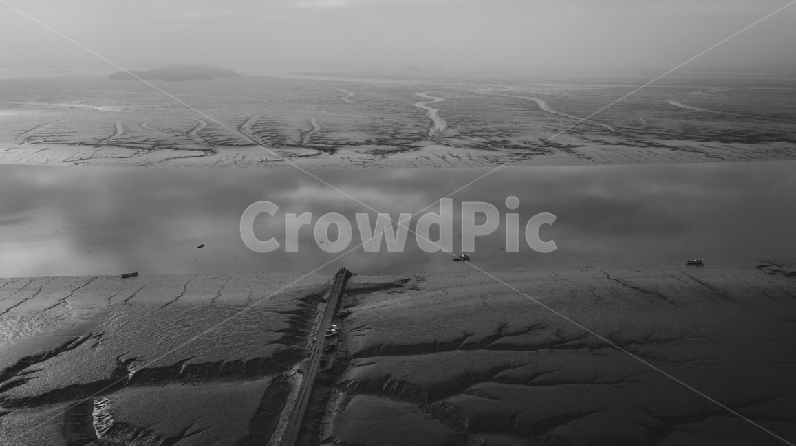 갯벌,드론사진,드론,바다,아침바다,아침갯벌,자연,풍경,섬,강화도,자연,풍경,nature,landscape,흑백,모노톤,monochrome,black and white,scenery,outdoors,옥외,경치,ground,바닥