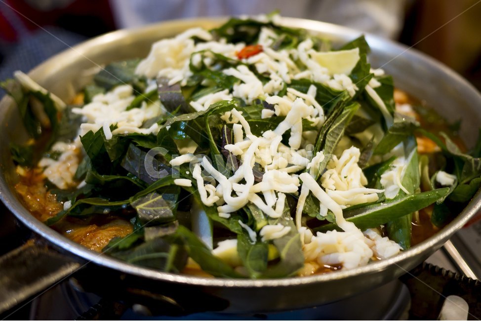 떡볶이,치즈,깻잎,냄비,요리,한국,분식,음식,식재료,요리,food,cook,meal,dishes,food reserves,한식,한국음식,한국요리,korean food,korean dishes,korean meal,korean cook
