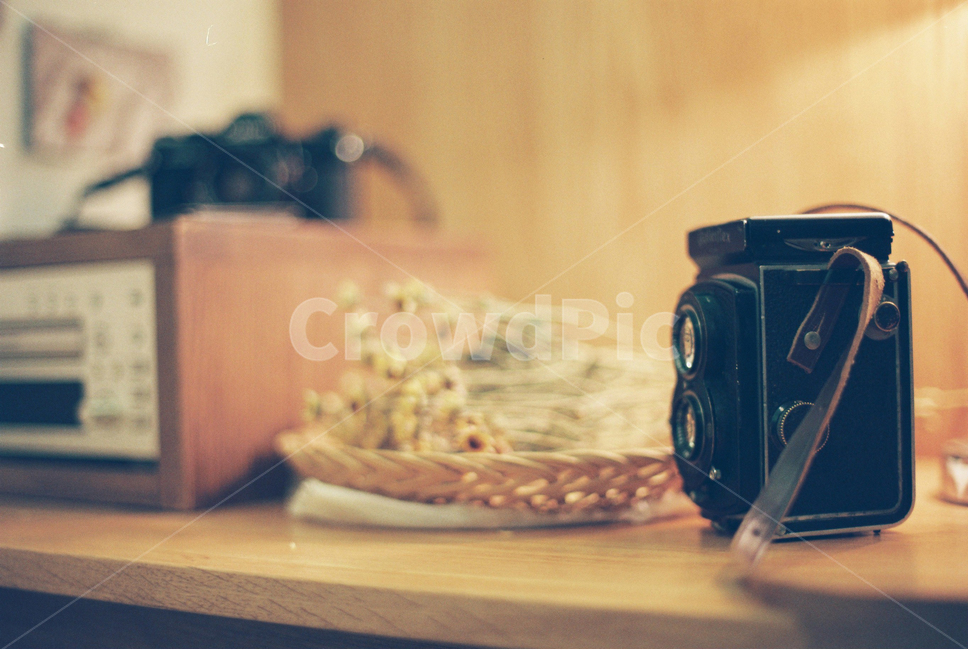 카페,필름,카메라,감성,실내,인테리어,소품,emotion,film,camera,사진작가,포토그래퍼,photographer,감성,sensible,feeling,인테리어,실내디자인,interior design,사물,물건,오브젝트,thing,object,matter